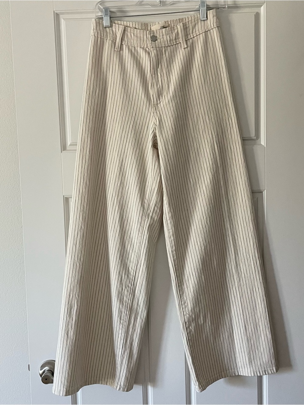 Universal Thread Sailor Wide Leg Cream Pinstripe Pants, Size 4